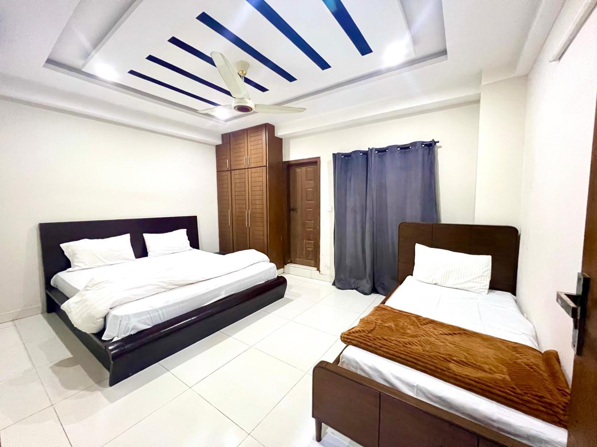 Luxury Apartment Rentals Islamabad Exterior photo