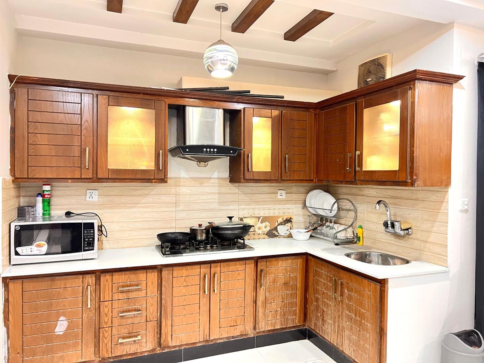 Luxury Apartment Rentals Islamabad Exterior photo